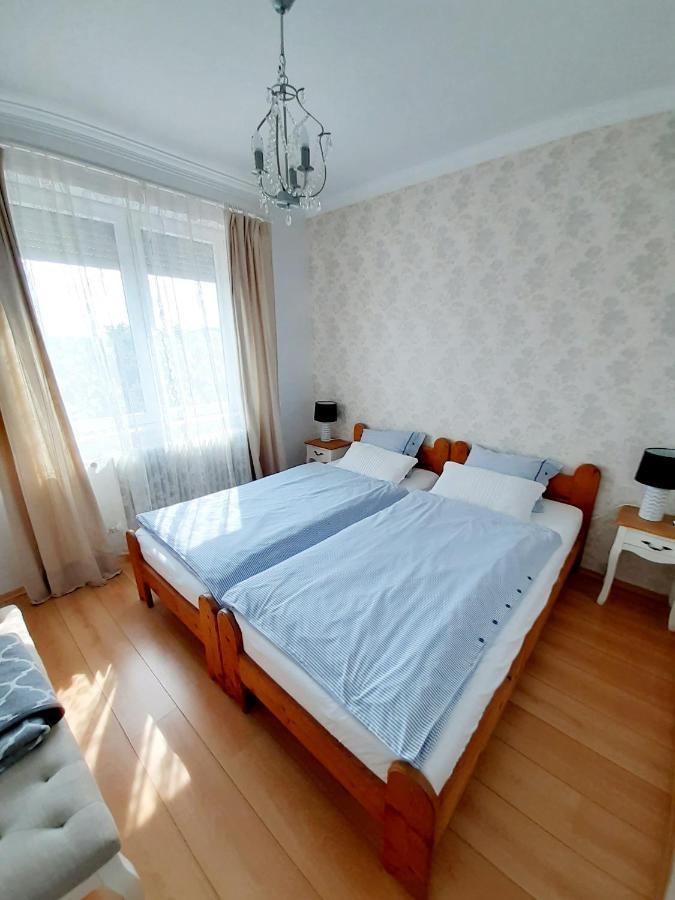 티하니 Apartman Nikol 아파트 외부 사진